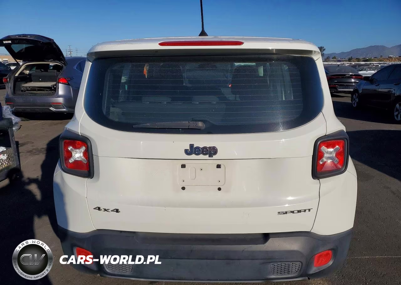 2015 Jeep Renegade Sport VIN:ZACCJBAHXFPC37866 - 6