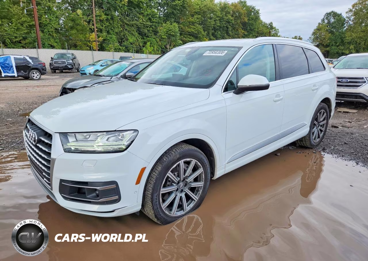2019 Audi Q7 Premium Plus VIN:WA1LAAF74KD005843 - 1