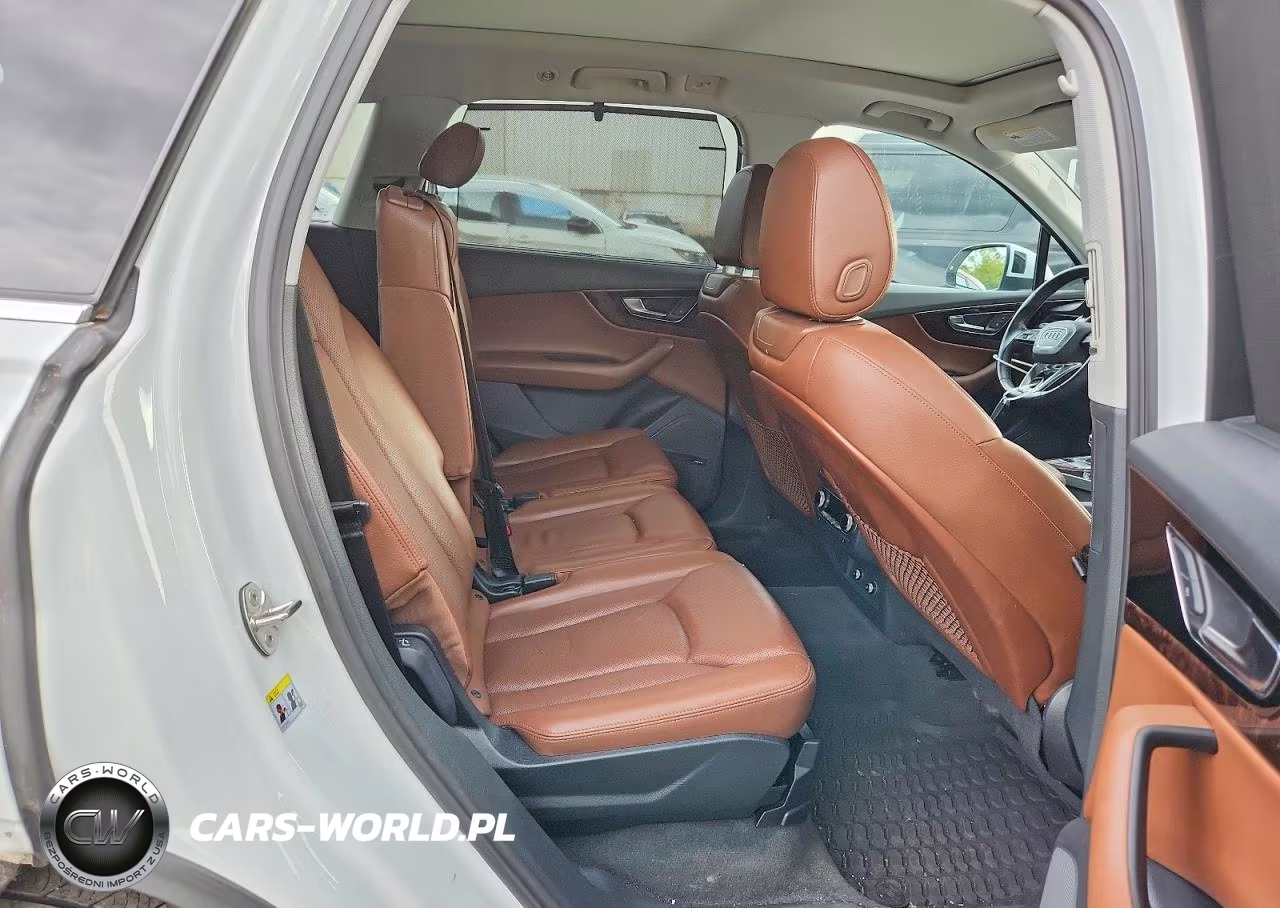 2019 Audi Q7 Premium Plus VIN:WA1LAAF74KD005843 - 11