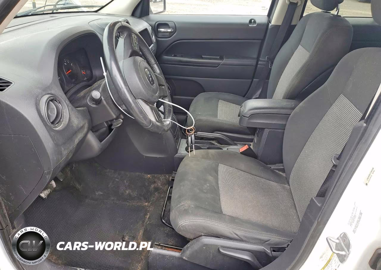 2012 Jeep Patriot VIN:1C4NJRFBXCD608489 - 7