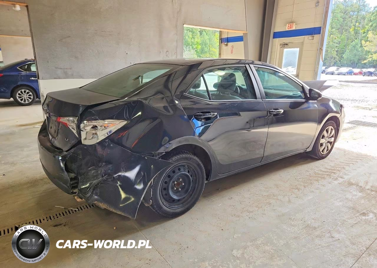 2015 Toyota Corolla Le VIN:2T1BURHE0FC431826 - 3