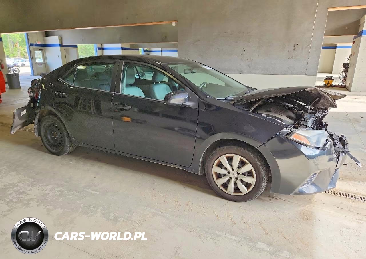 2015 Toyota Corolla Le VIN:2T1BURHE0FC431826 - 4