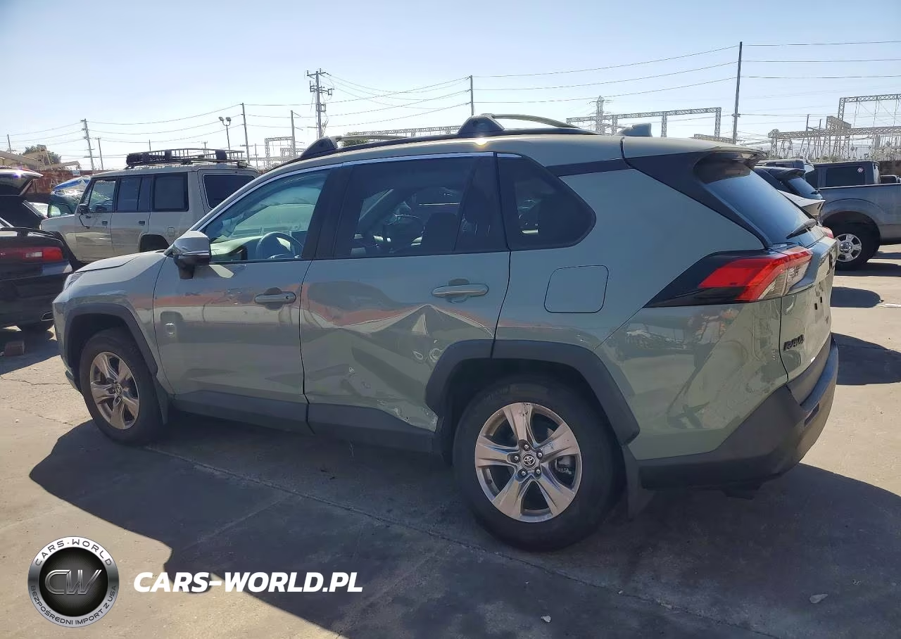 2023 Toyota Rav4 Xle VIN:2T3W1RFVXPW244193 - 2