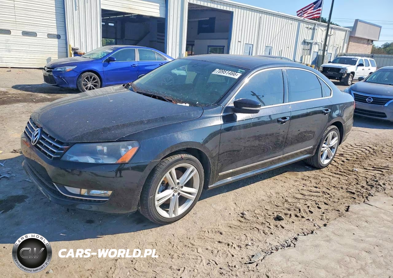 2013 Volkswagen Passat Sel – zdjęcie 1 z 12