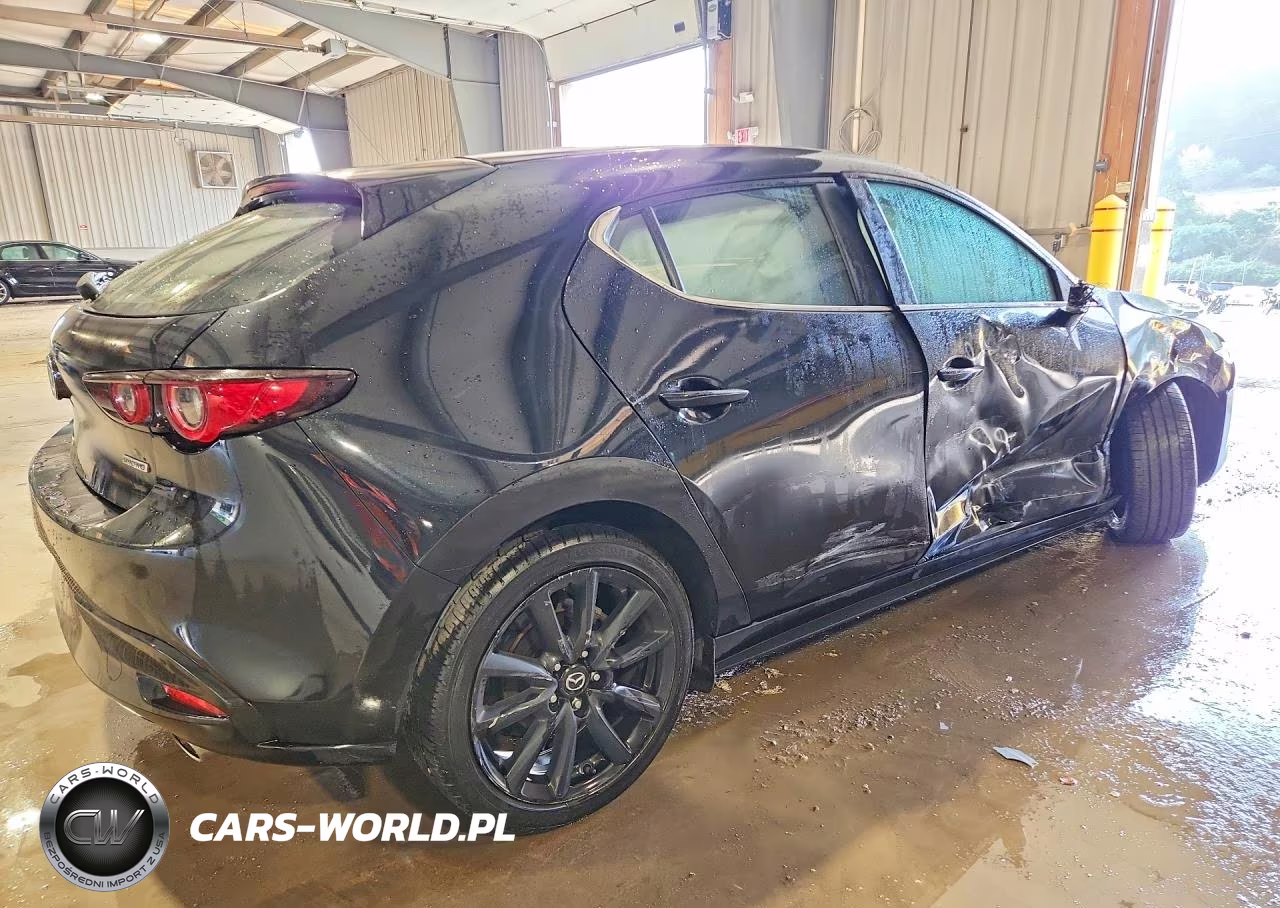 2024 Mazda 3 Select Sport VIN:JM1BPAKM4R1722198 - 3