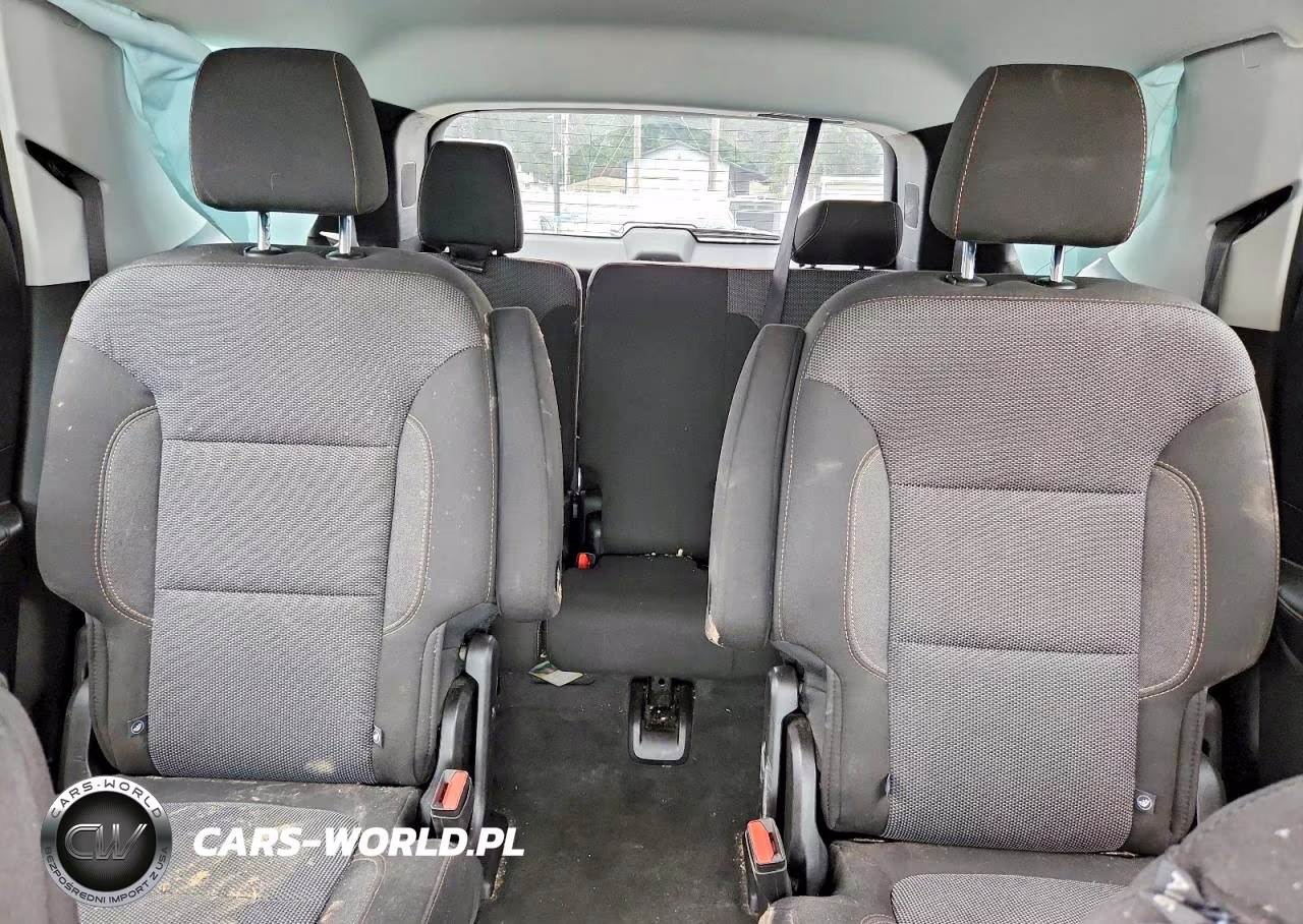 2019 Chevrolet Traverse Lt VIN:1GNEVGKW9KJ146242 - 10