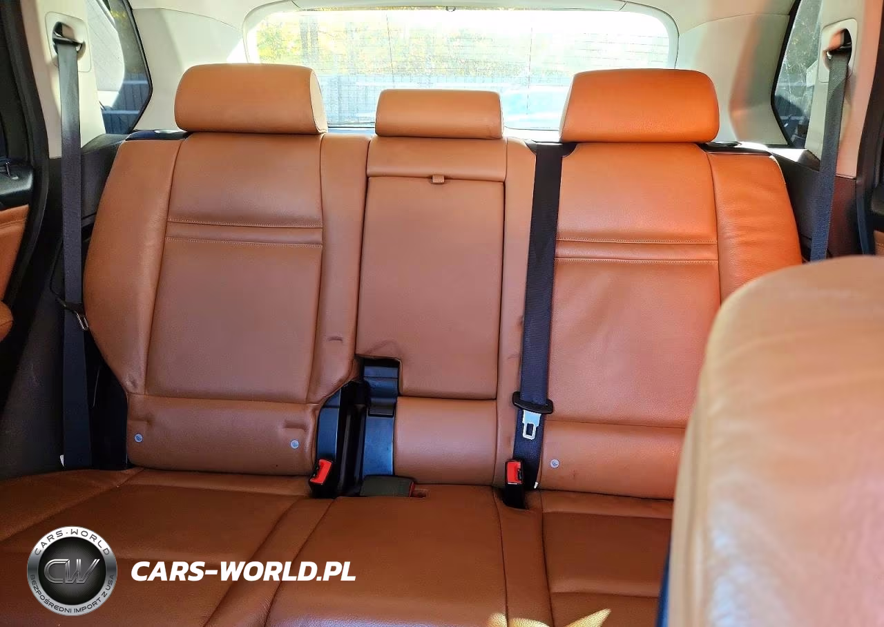 2010 BMW X5 xDrive35D VIN:5UXFF0C55ALT77471 - 10