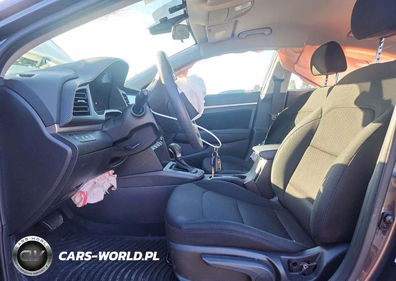 2020 Hyundai Elantra Sel VIN:5NPD84LF5LH590687 - 7