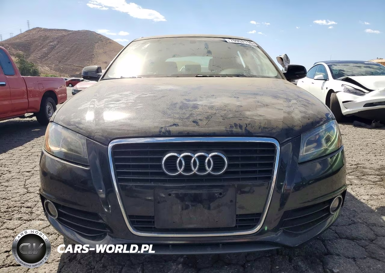 2012 Audi A3 Premium Plus VIN:WAUKEAFM3CA035041 - 5