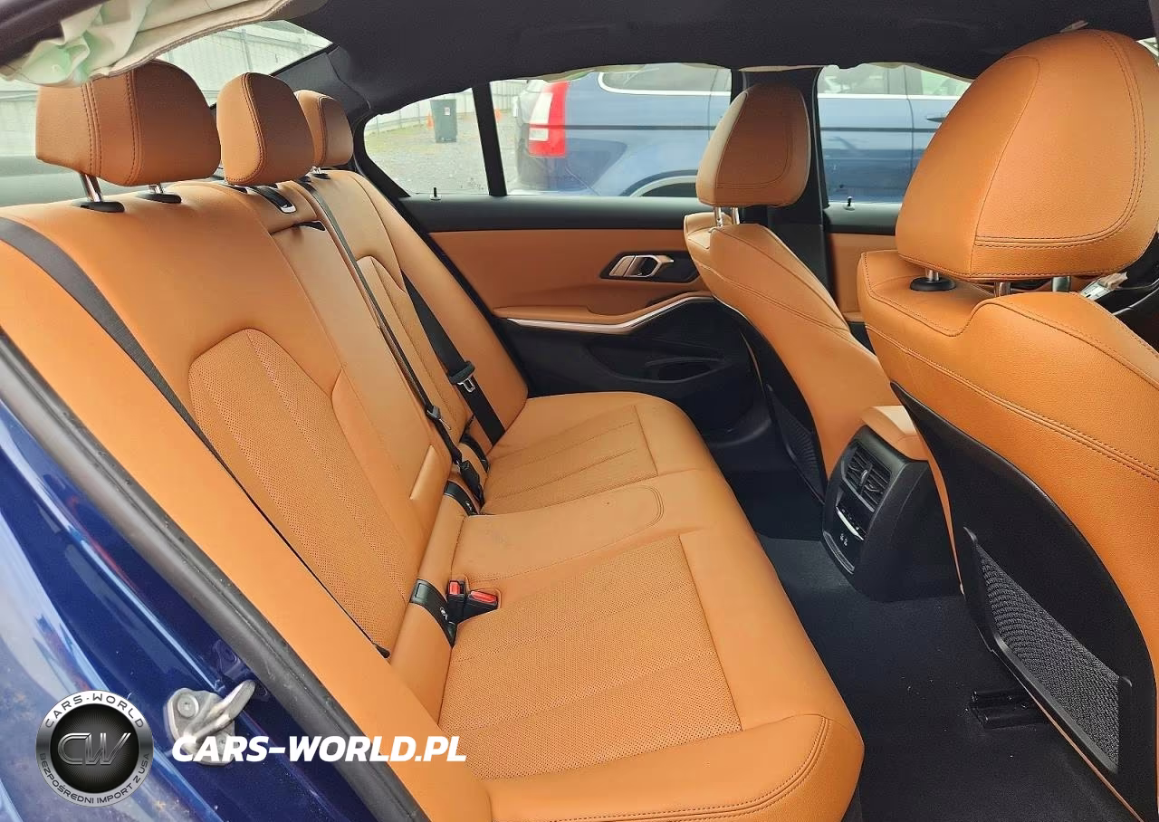 2023 BMW 330Xi VIN:3MW89FF05P8D54774 - 10