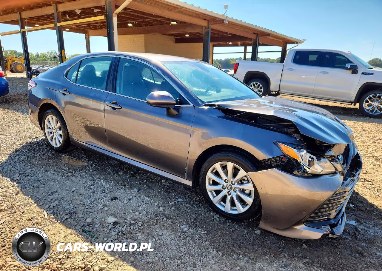2020 Toyota Camry Le VIN:4T1C11AK6LU996431 - 4