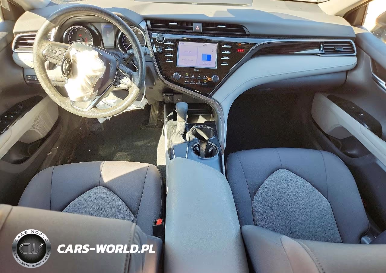 2020 Toyota Camry Le VIN:4T1C11AK6LU996431 - 8