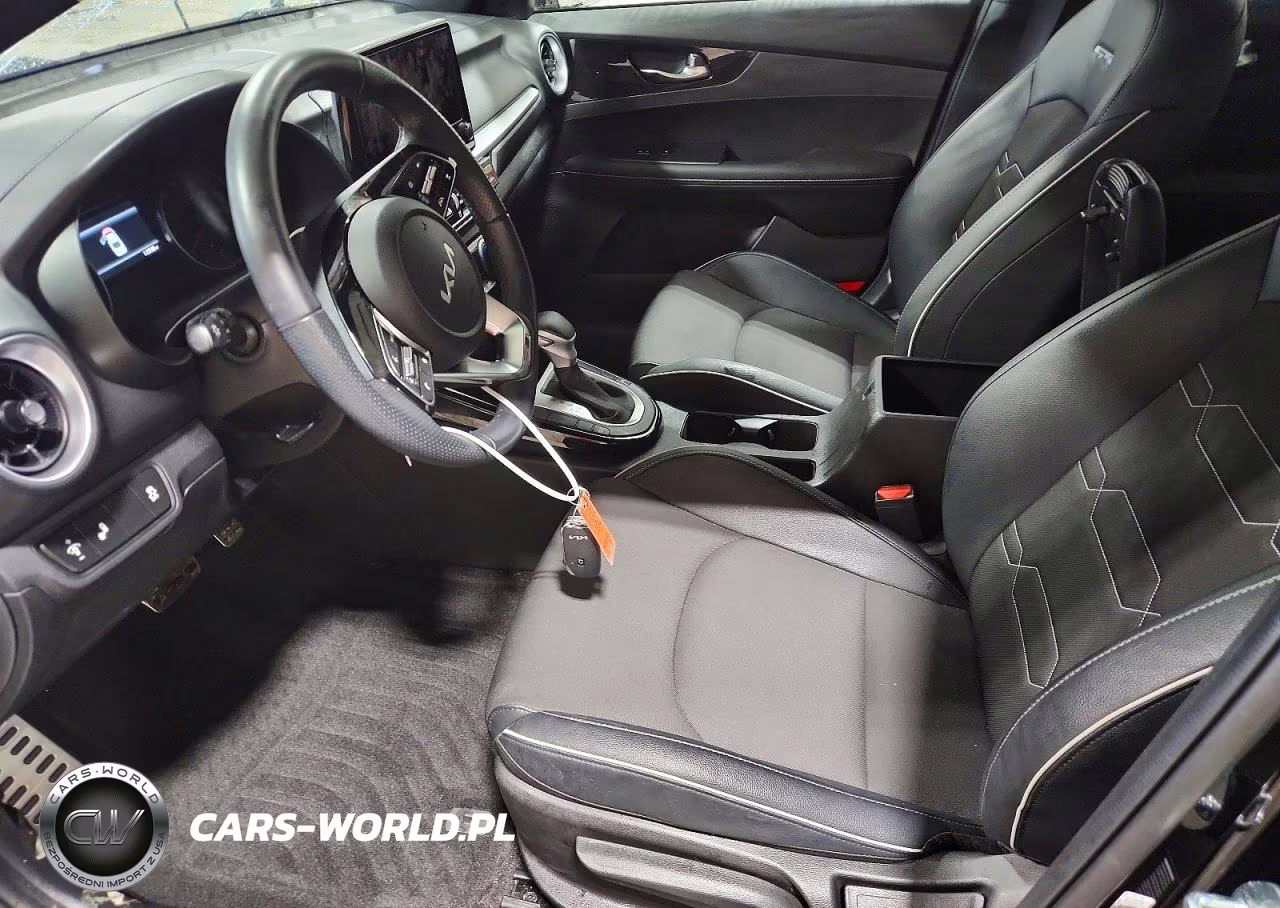 2022 Kia Forte Gt Line VIN:3KPF54AD6NE505057 - 7