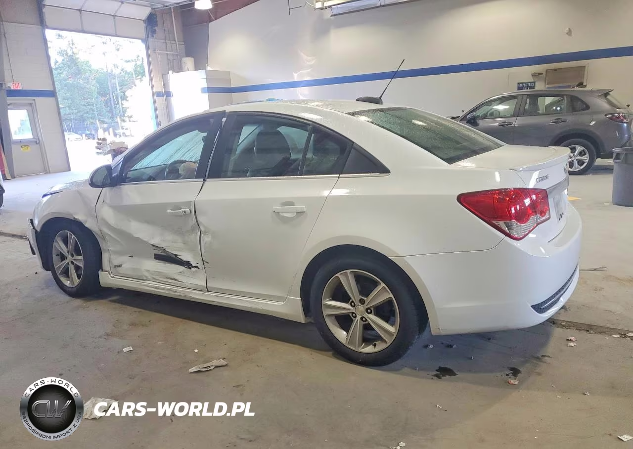 2015 Chevrolet Cruze Lt VIN:1G1PE5SB6F7123757 - 2