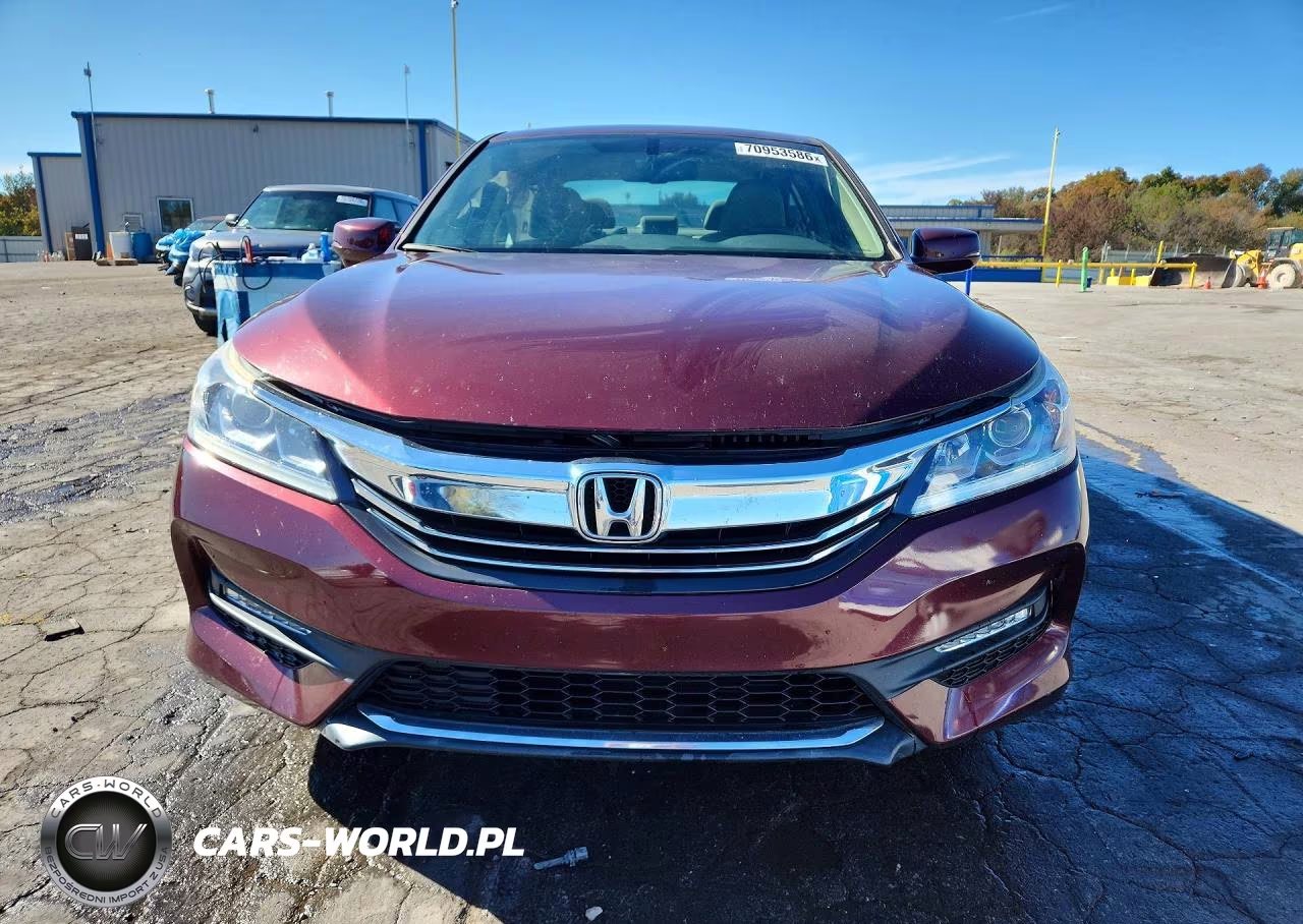 2017 Honda Accord Exl VIN:1HGCR3F80HA010987 - 5