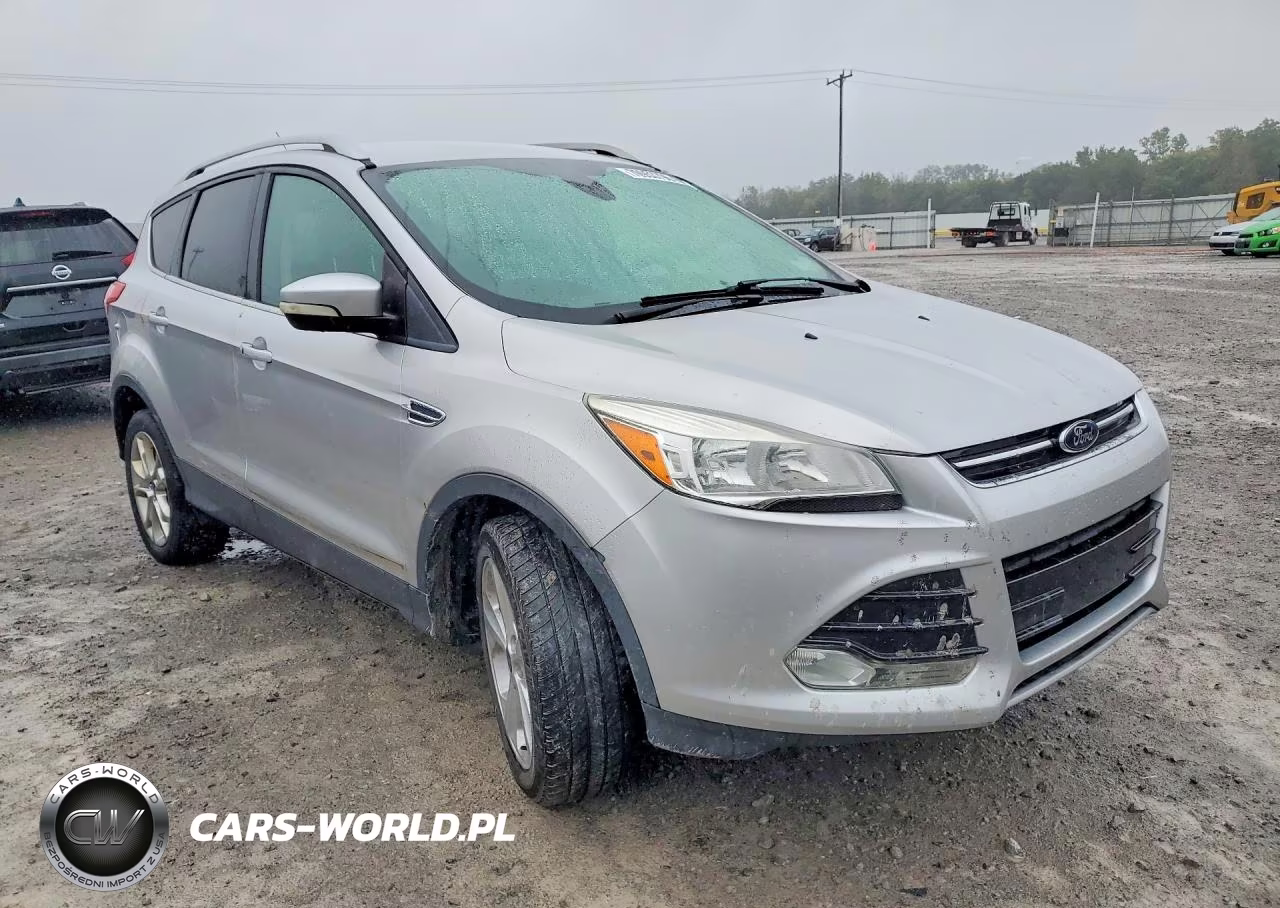 2015 Ford Escape Titanium VIN:1FMCU9J95FUA19885 - 4