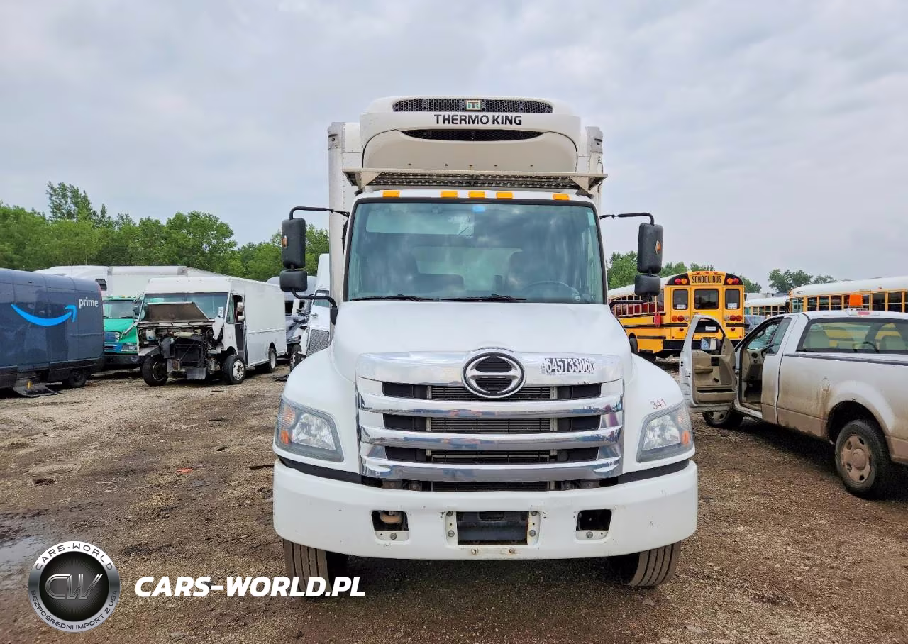 2020 Hino 258-268 Refrigerated Box Truck VIN:5PVNJ8JM8L5S51200 - 13