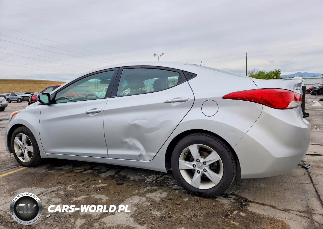 2013 Hyundai Elantra Gls VIN:5NPDH4AE8DH333339 - 2