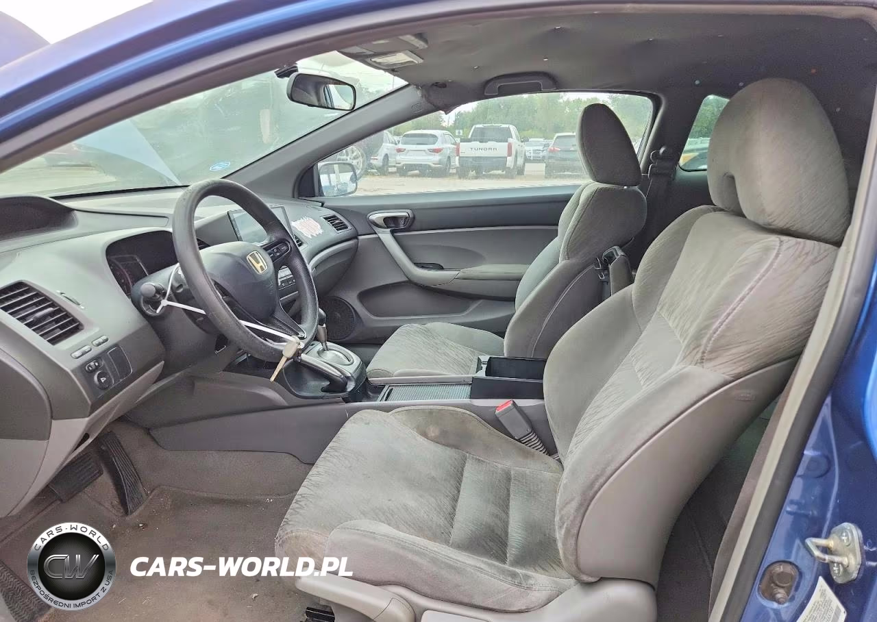 2007 Honda Civic Lx VIN:2HGFG12607H555731 - 7
