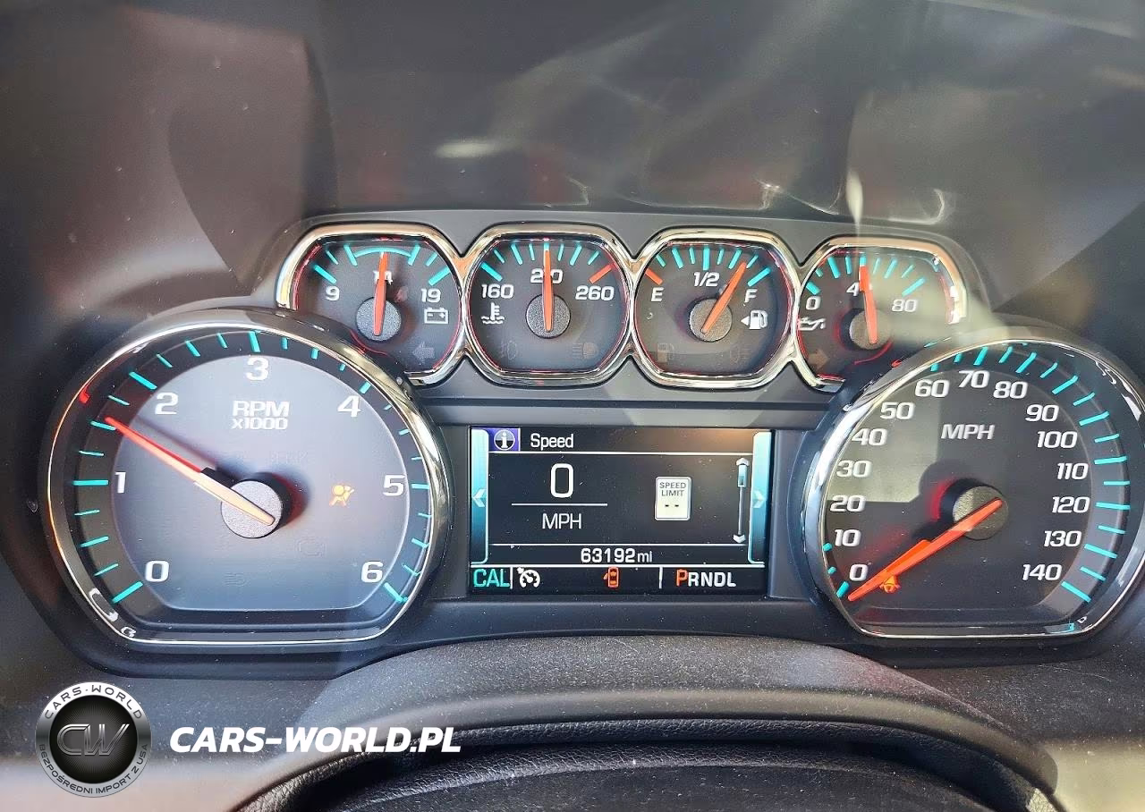 2018 Chevrolet Tahoe K1500 Lt VIN:1GNSKBKC2JR306109 - 9