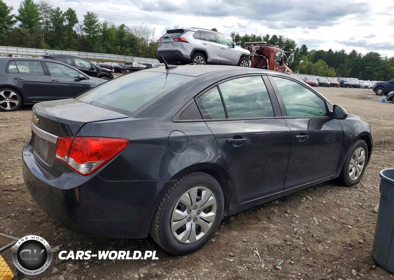 2013 Chevrolet Cruze Ls VIN:1G1PB5SG6D7199450 - 3