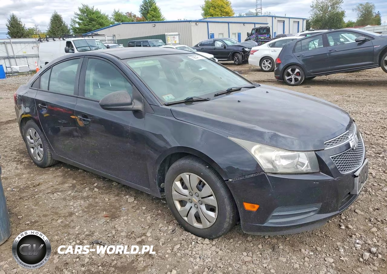 2013 Chevrolet Cruze Ls VIN:1G1PB5SG6D7199450 - 4