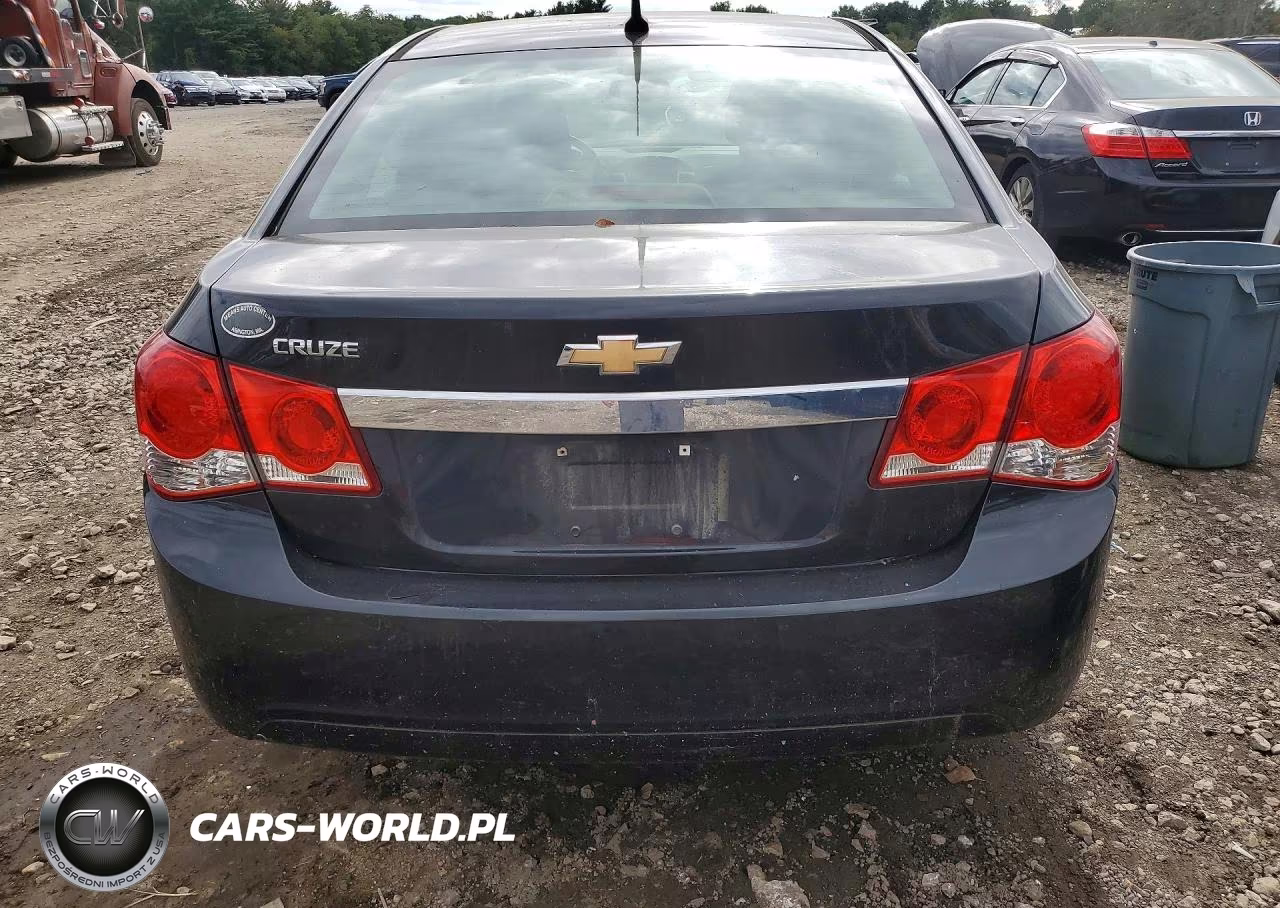 2013 Chevrolet Cruze Ls VIN:1G1PB5SG6D7199450 - 6