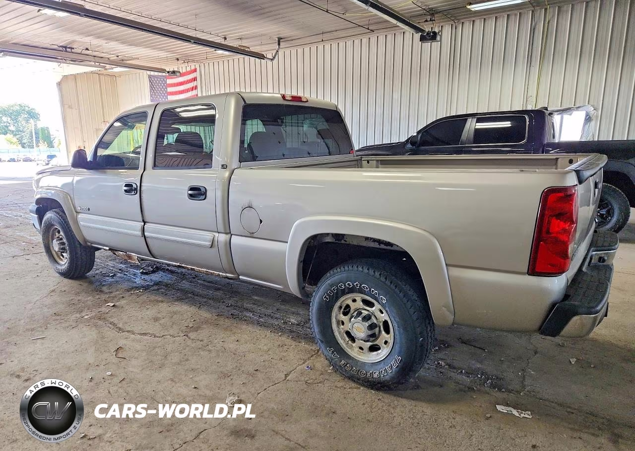 2004 Chevrolet Silverado C2500 VIN:1GCGC23U84F215354 - 2