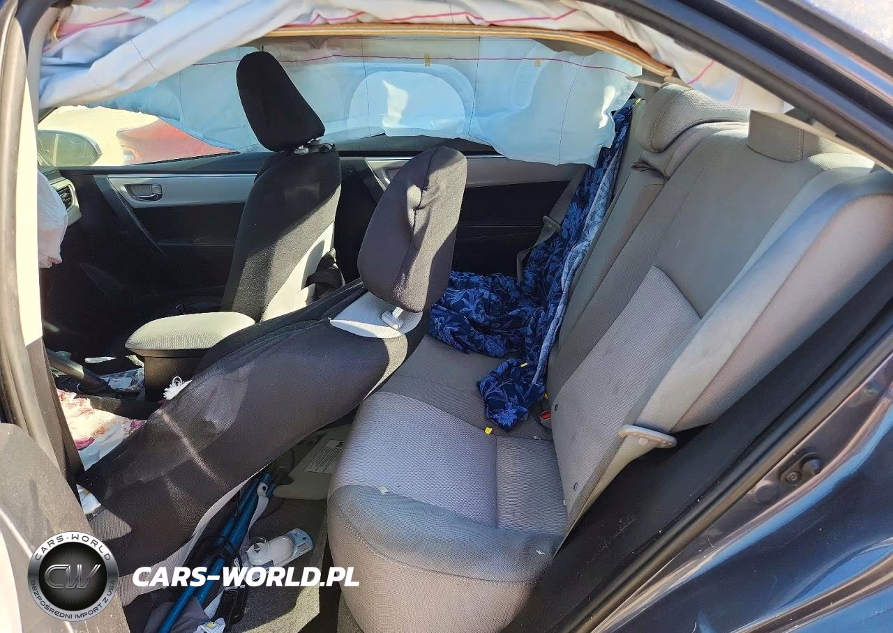 2015 Toyota Corolla Le VIN:5YFBURHE0FP302484 - 10