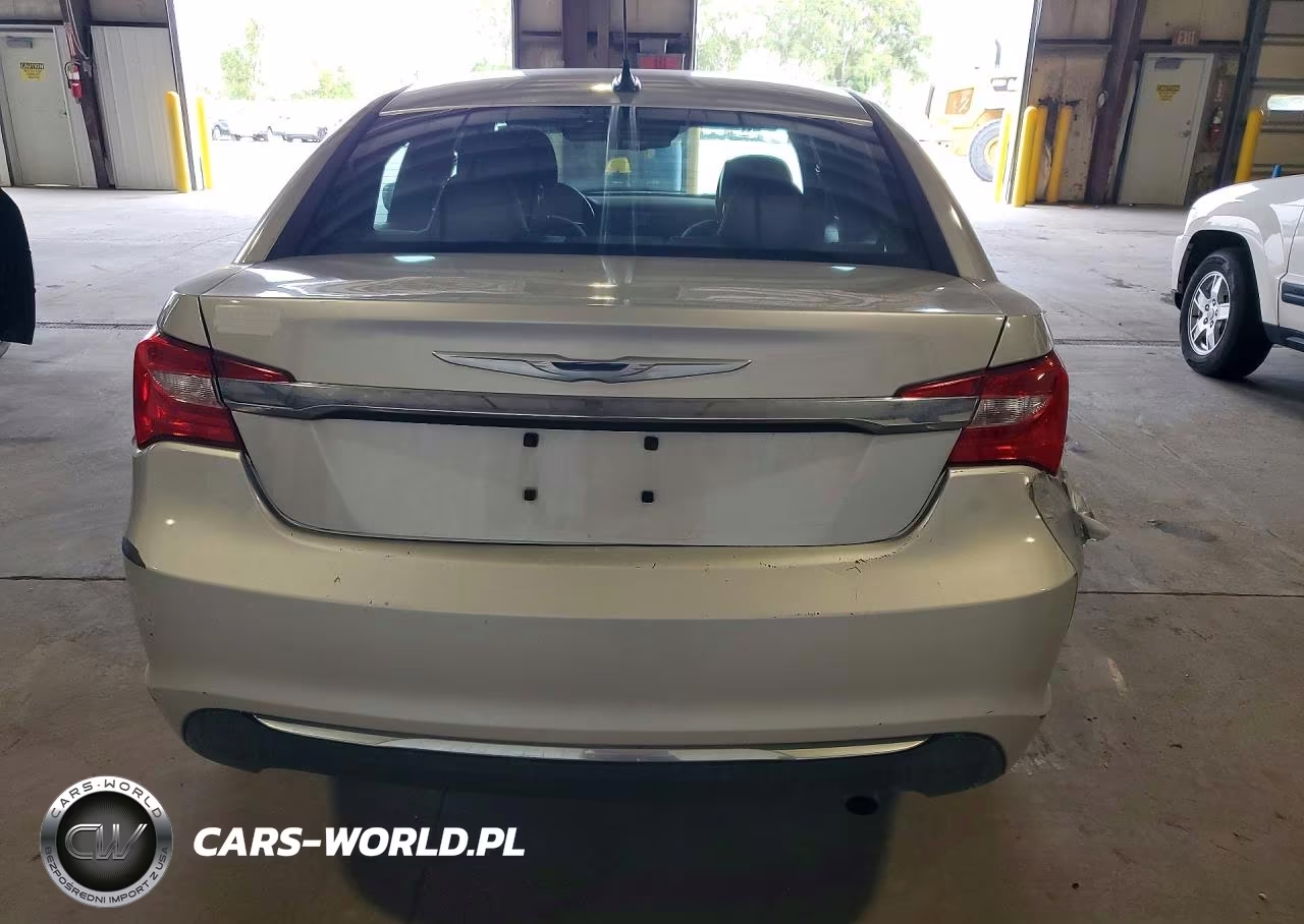 2012 Chrysler 200 Touring VIN:1C3CCBBB8CN298940 - 6