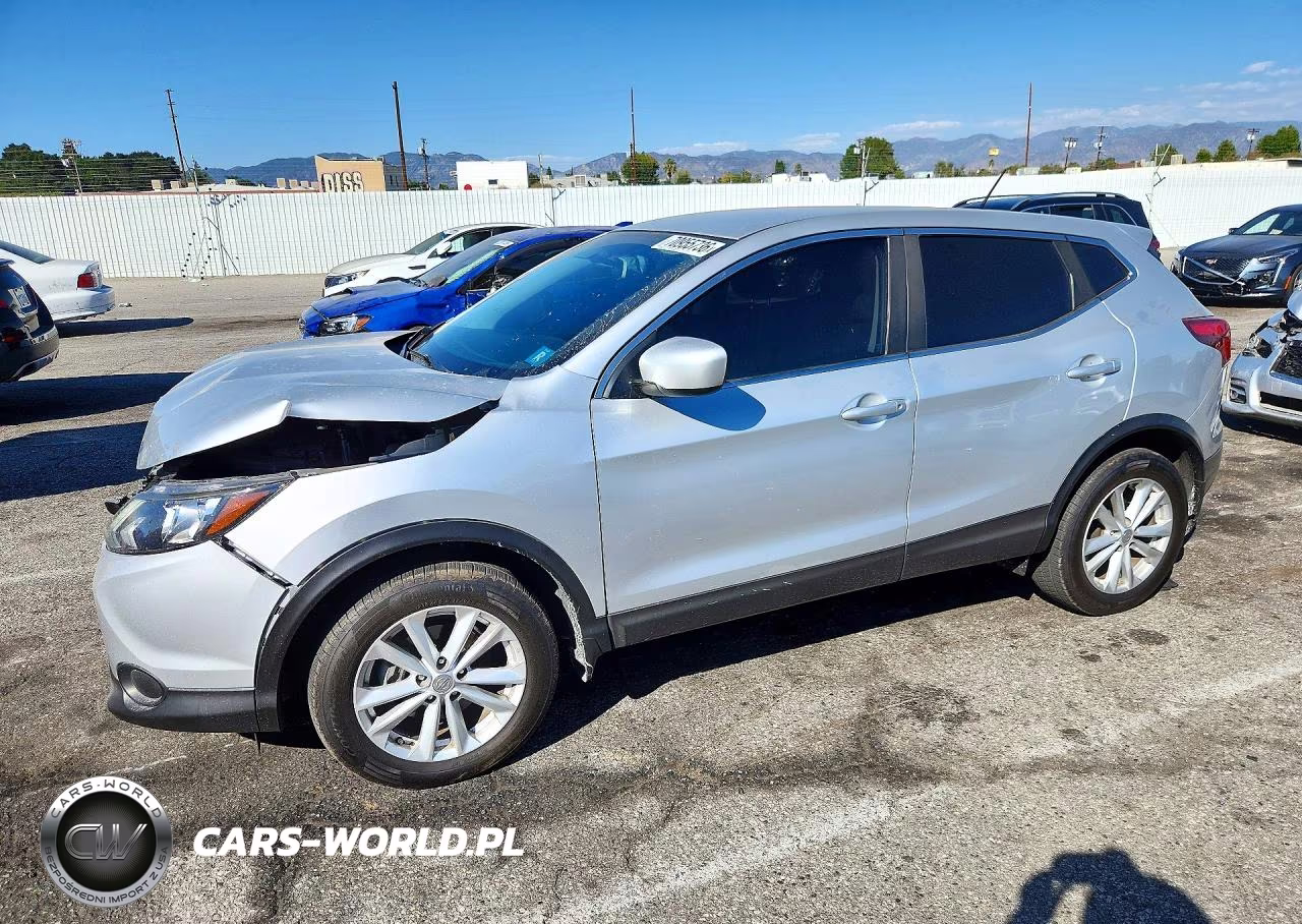 2018 Nissan Rogue Sport S