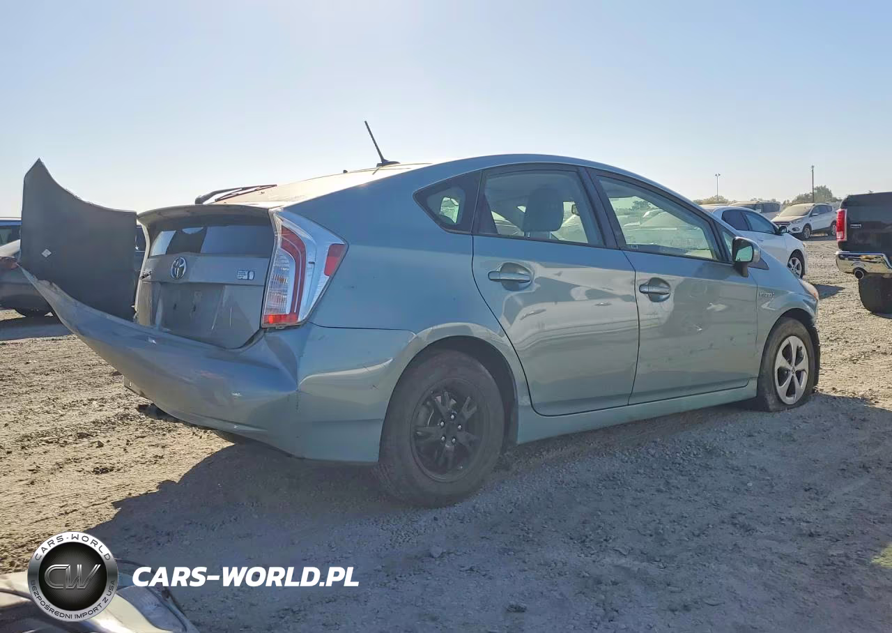 2015 Toyota Prius Four VIN:JTDKN3DU6F1963433 - 3