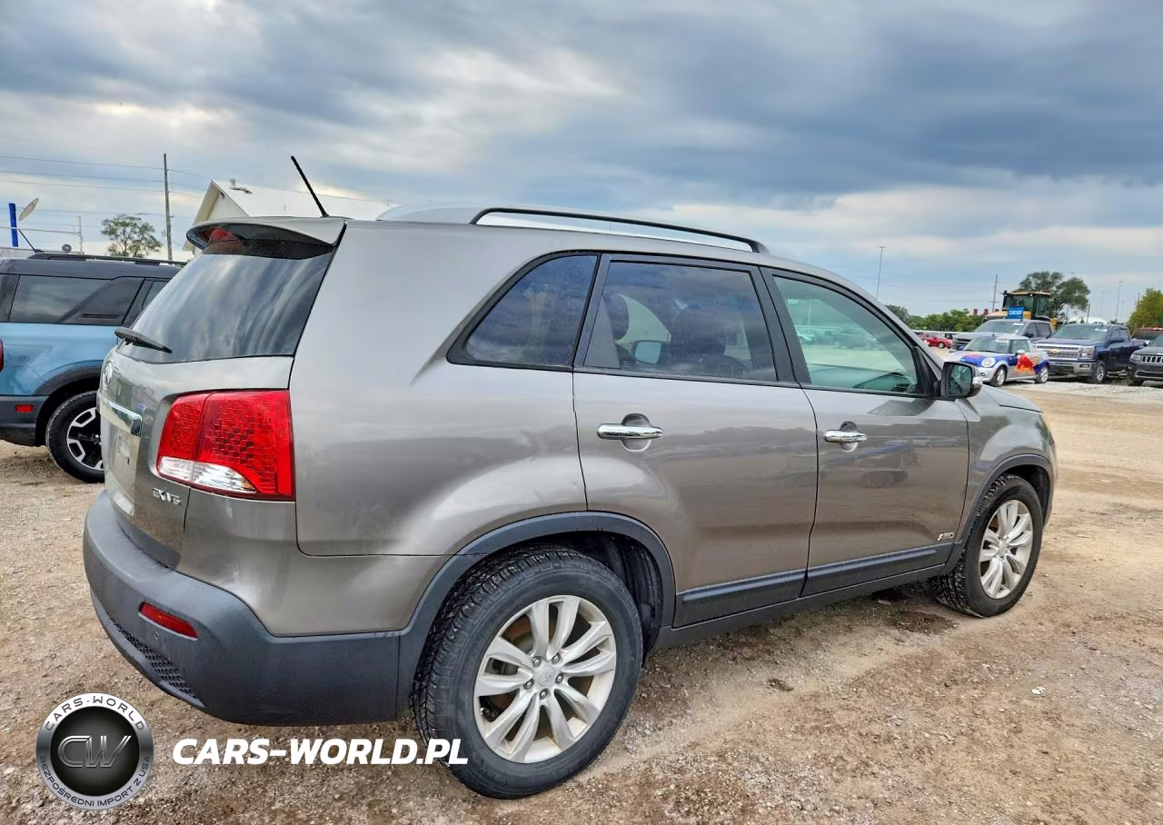 2011 Kia Sorento Ex VIN:5XYKUDA29BG042314 - 3