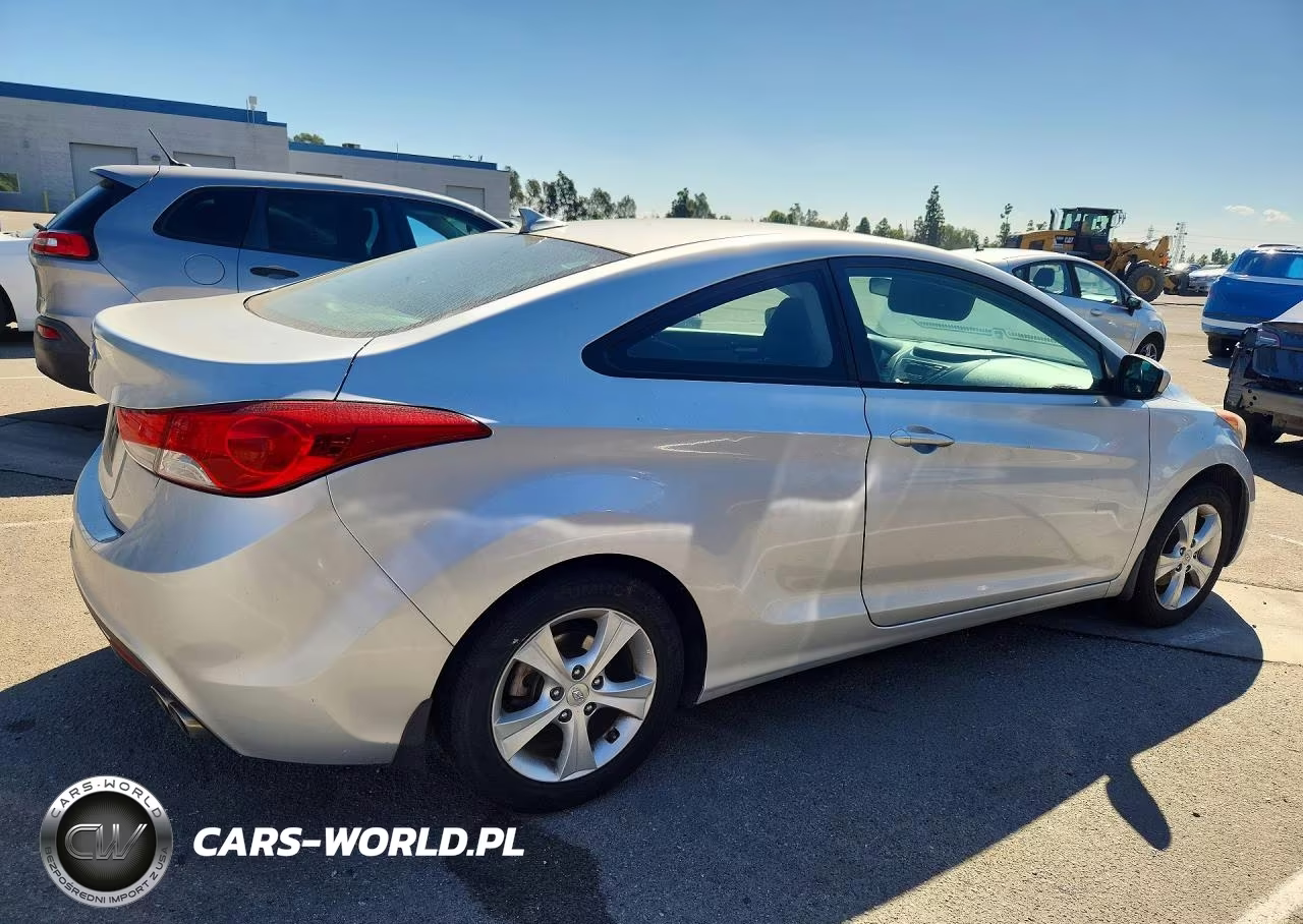 2013 Hyundai Elantra Coupe Gs VIN:KMHDH6AE8DU013726 - 3