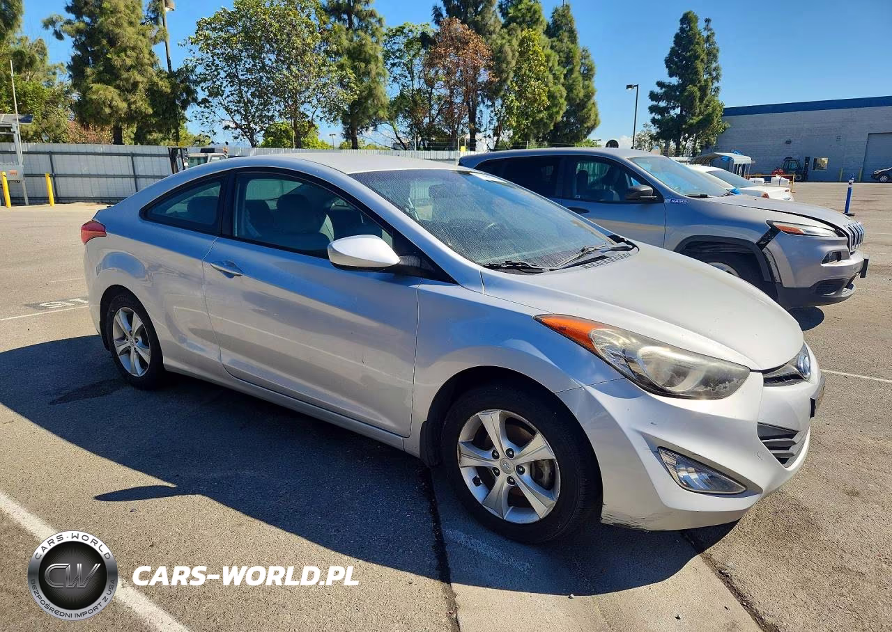 2013 Hyundai Elantra Coupe Gs VIN:KMHDH6AE8DU013726 - 4