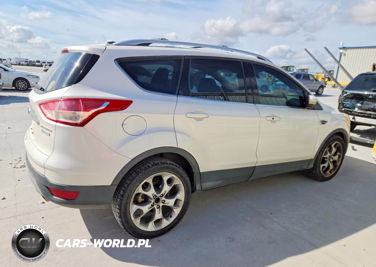 2014 Ford Escape Titanium VIN:1FMCU0J90EUA30142 - 3