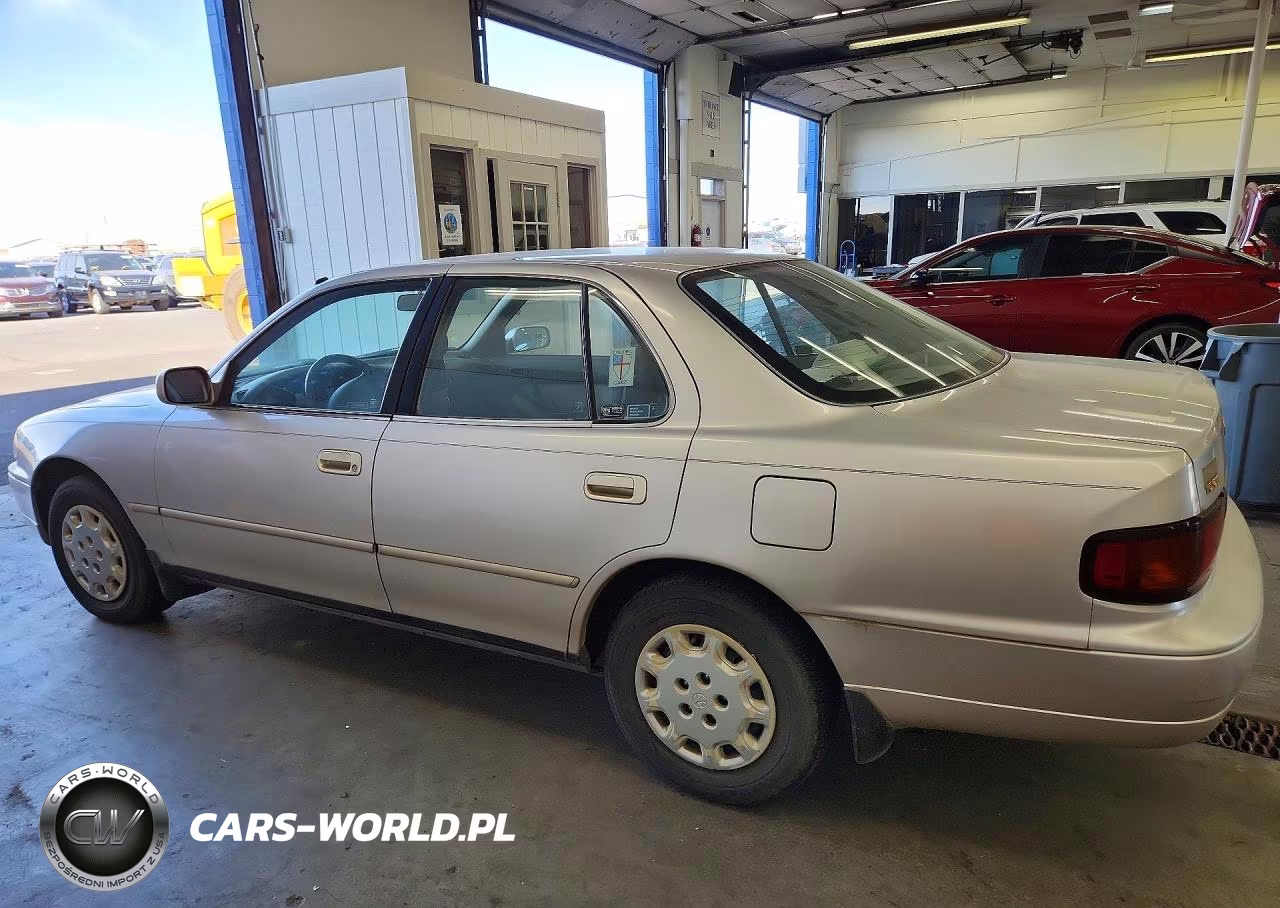1996 Toyota Camry Le VIN:JT2BG12K7T0362669 - 2