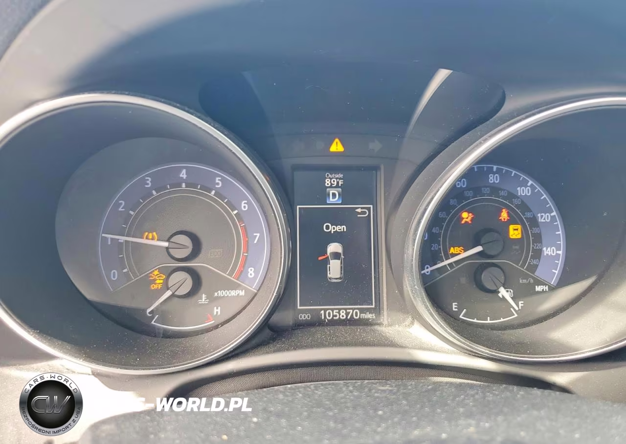 2018 Toyota Corolla Im Base VIN:JTNKARJE4JJ569591 - 9