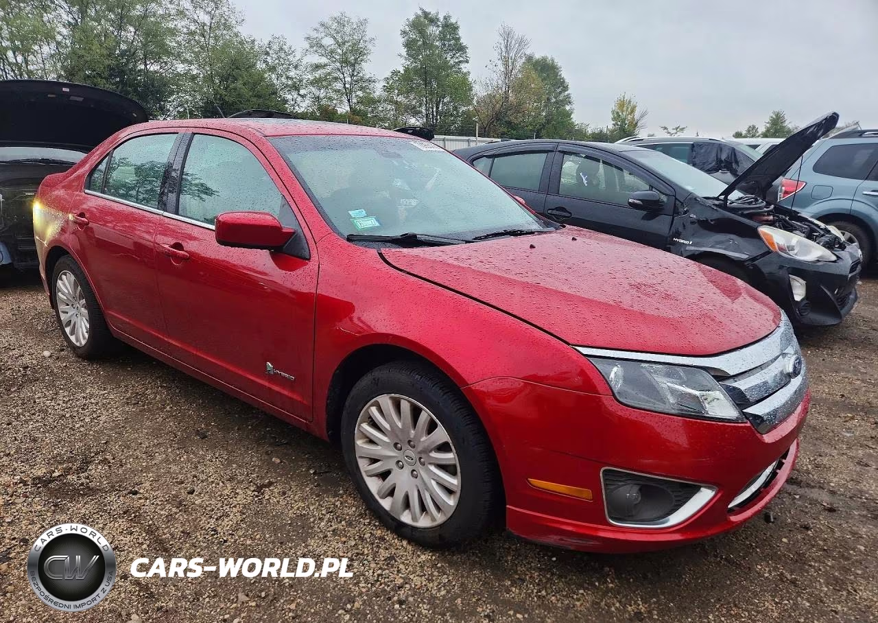 2012 Ford Fusion Hybrid VIN:3FADP0L3XCR197398 - 4