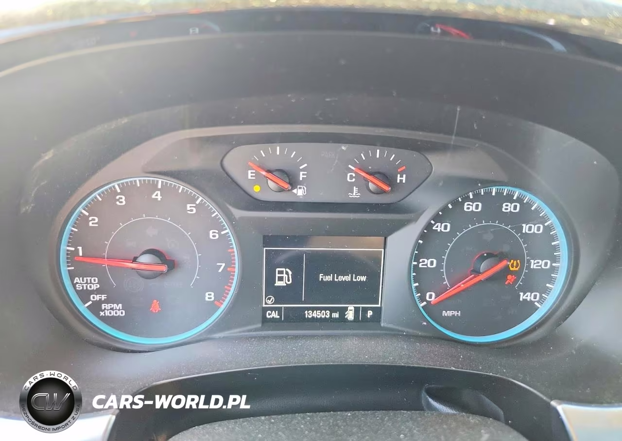 2019 Chevrolet Traverse Ls VIN:1GNERFKW6KJ256745 - 9