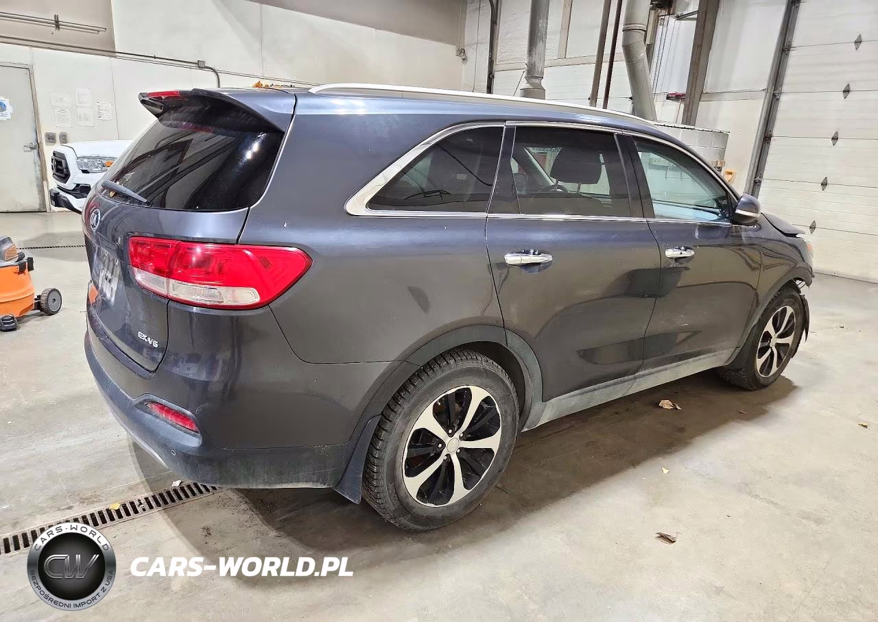 2018 Kia Sorento Ex VIN:5XYPH4A52JG423764 - 3