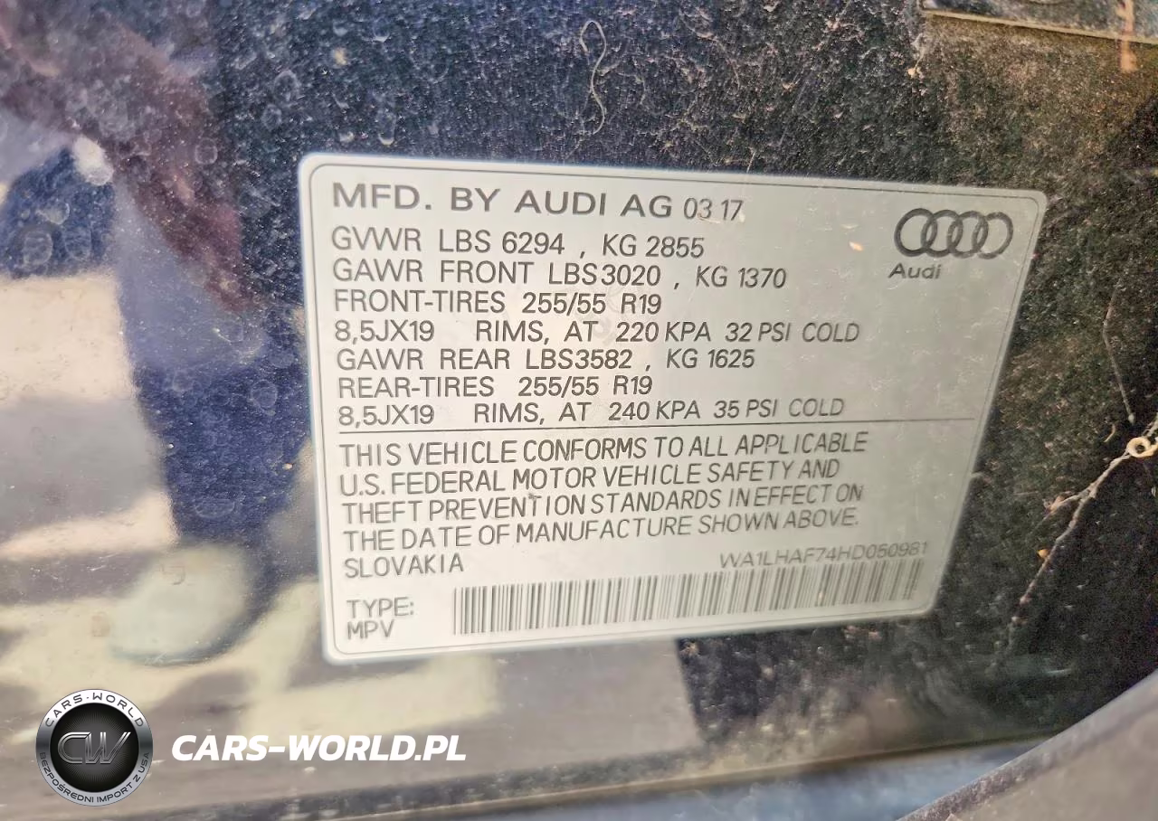 2017 Audi Q7 Premium Plus VIN:WA1LHAF74HD050981 - 13