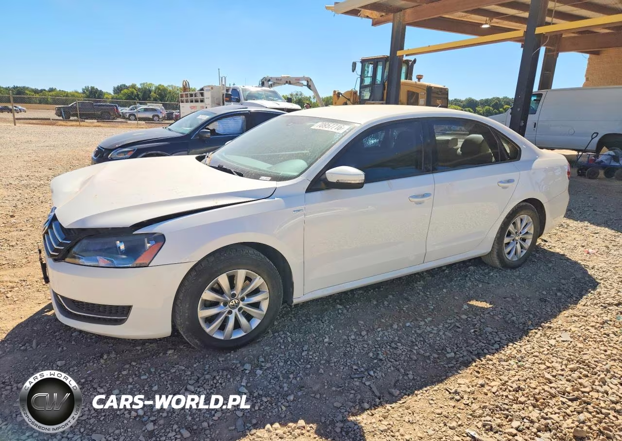 2015 Volkswagen Passat S