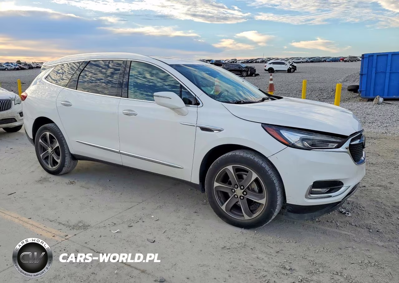 2019 Buick Enclave Essence VIN:5GAERBKW3KJ305502 - 4