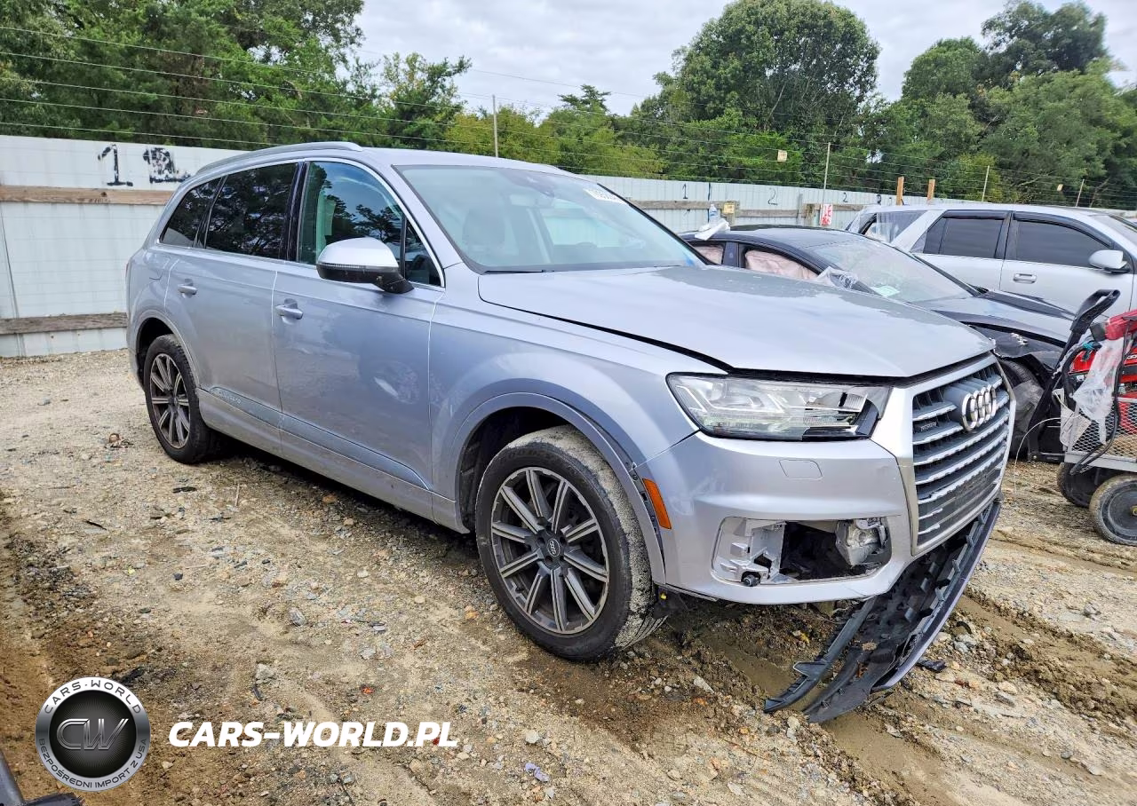 2017 Audi Q7 Prestige VIN:WA1VAAF74HD003513 - 4