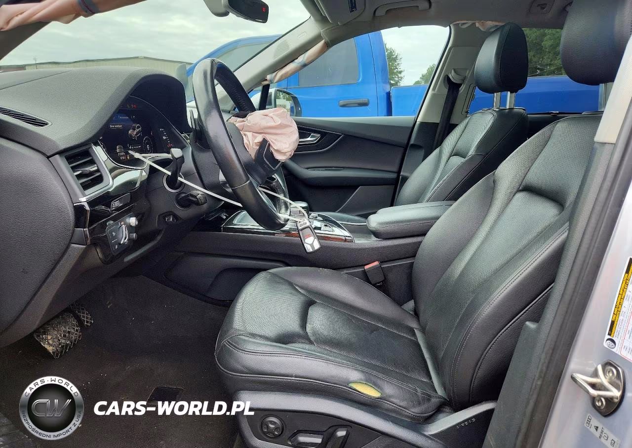2017 Audi Q7 Prestige VIN:WA1VAAF74HD003513 - 7