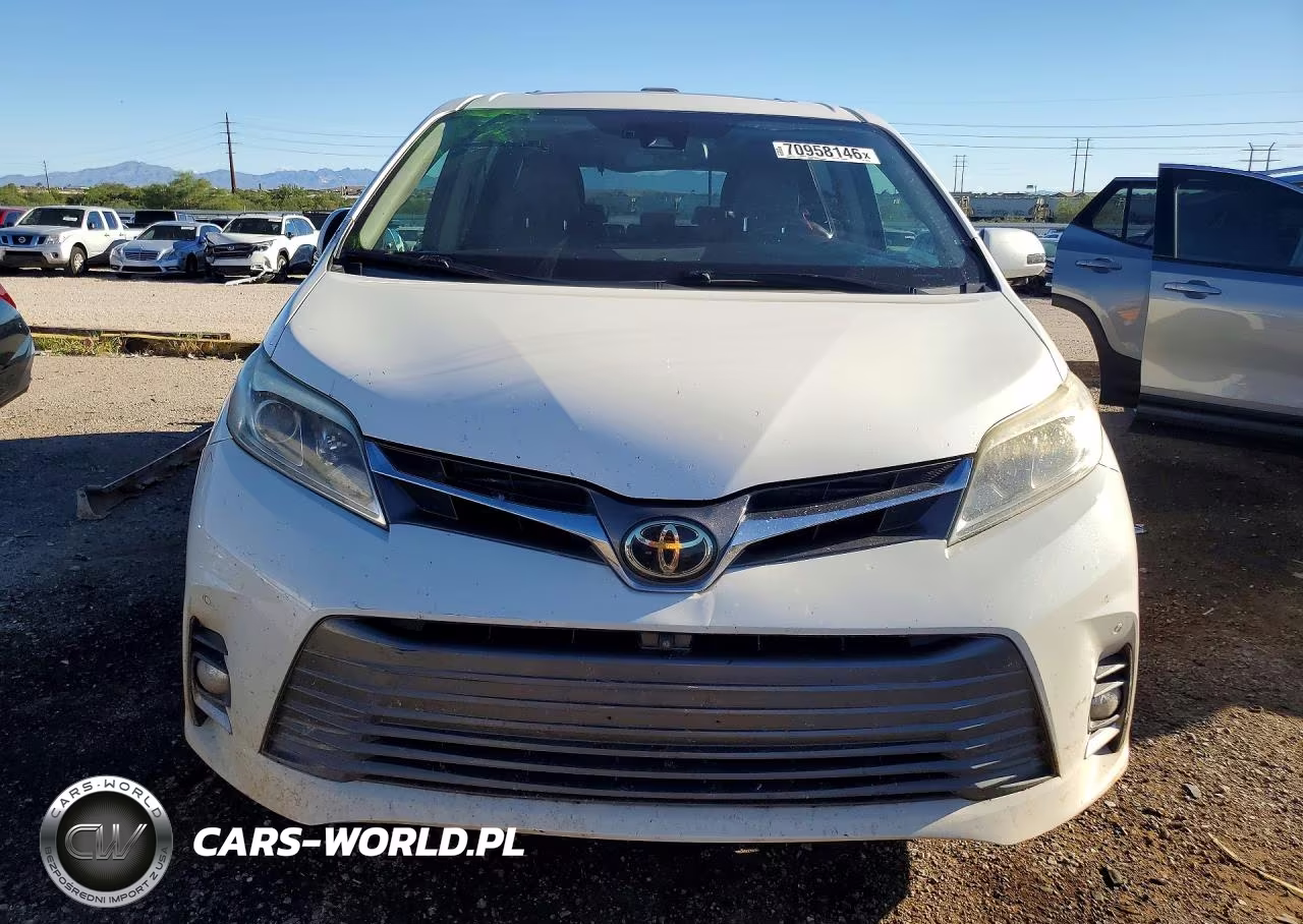 2018 Toyota Sienna Limited Premium 7-Passenger VIN:5TDYZ3DC3JS954738 - 5