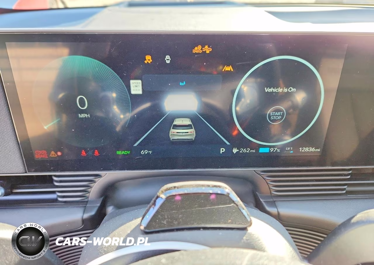 2025 Hyundai Ioniq 5 Limited VIN:7YAKRDDC2SY017597 - 9
