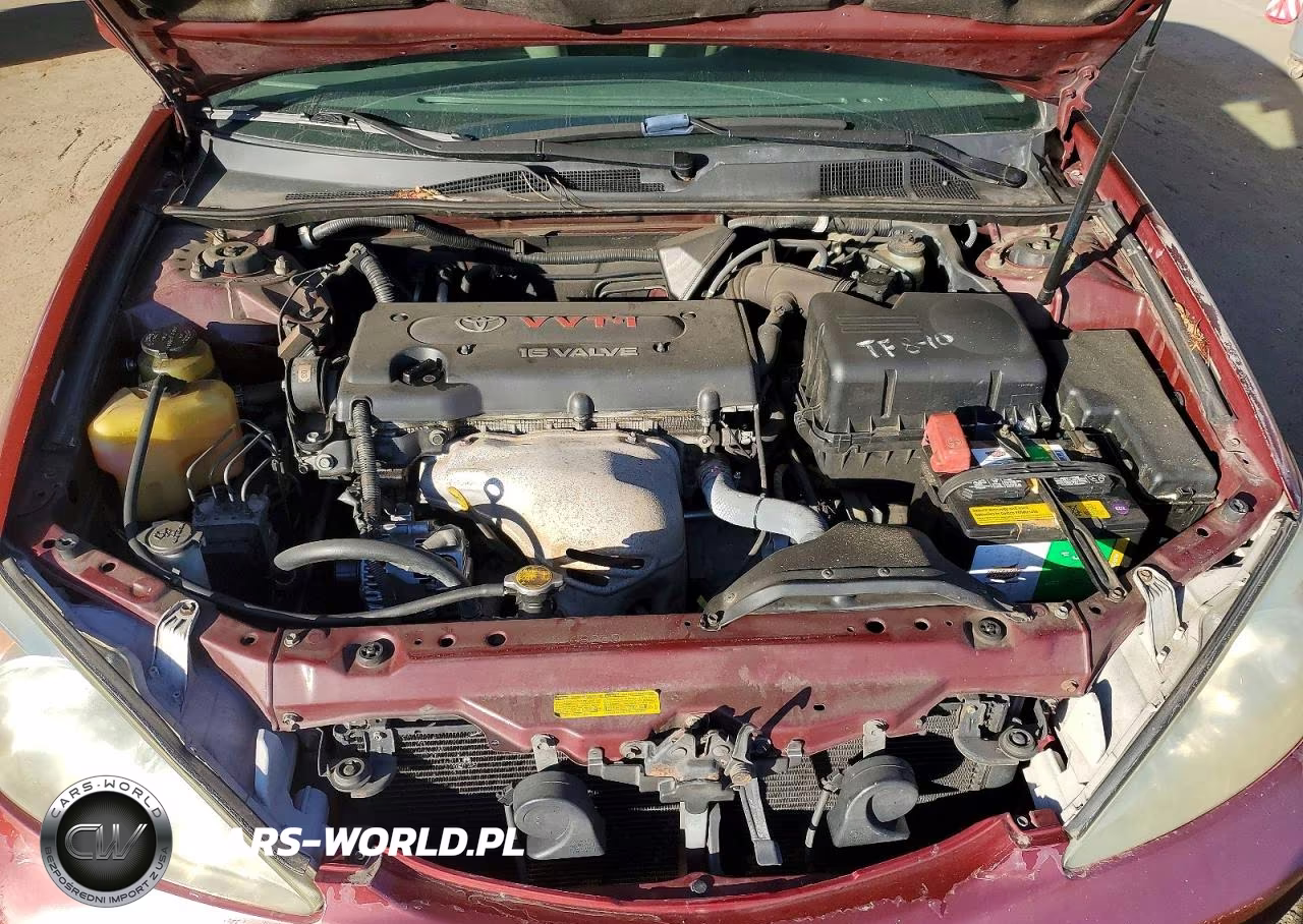 2002 Toyota Camry Le VIN:JTDBE32K020092420 - 11