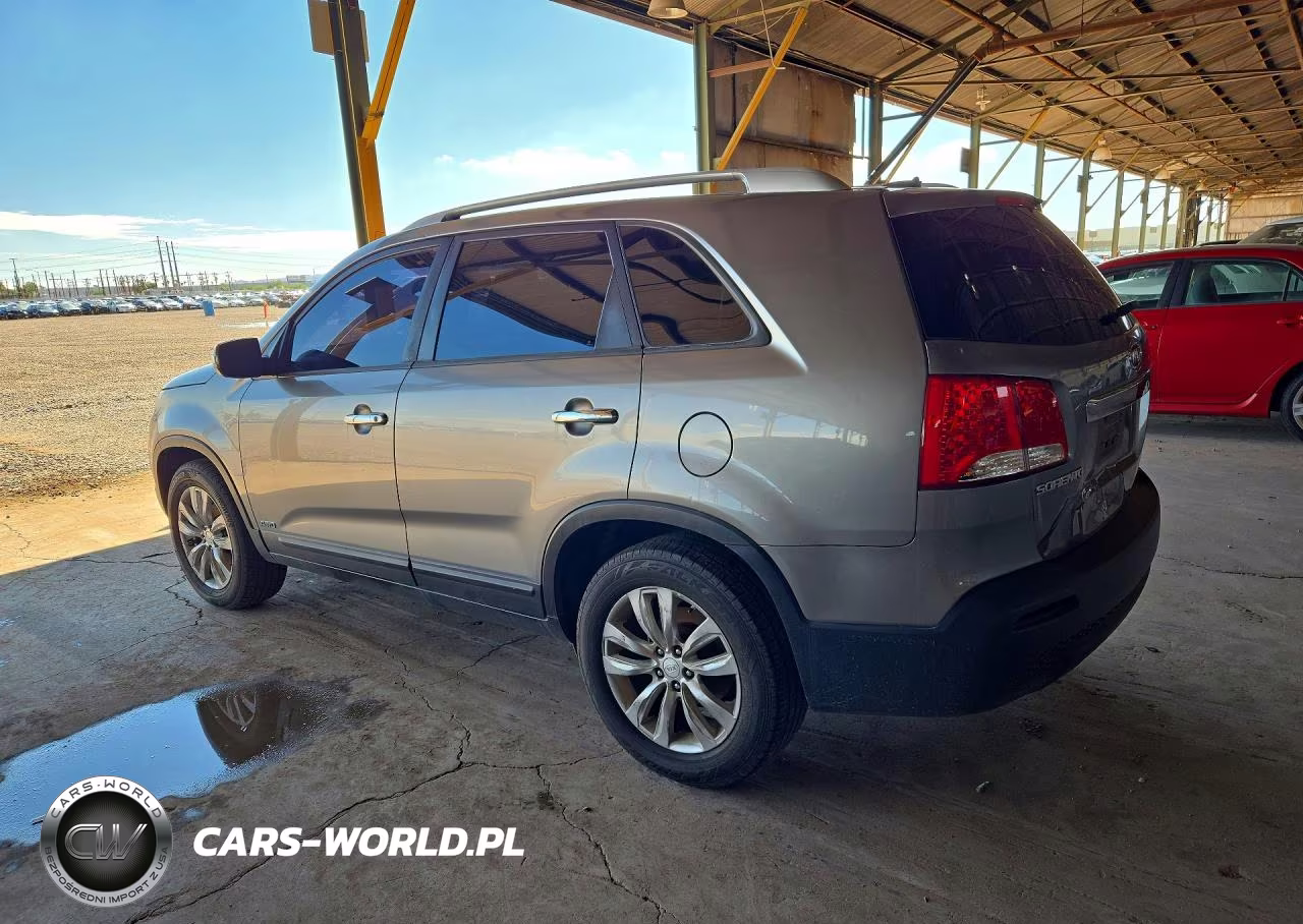 2011 Kia Sorento Lx VIN:5XYKTDA22BG177265 - 2